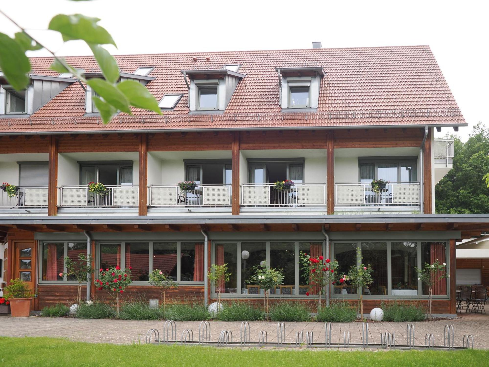 Landhotel Waldheim Pliezhausen Zewnętrze zdjęcie